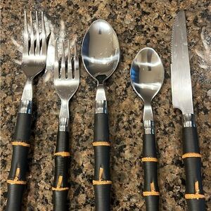 Cambridge Stainless Steel and Plastic Bamboo Flatware (set of 80)